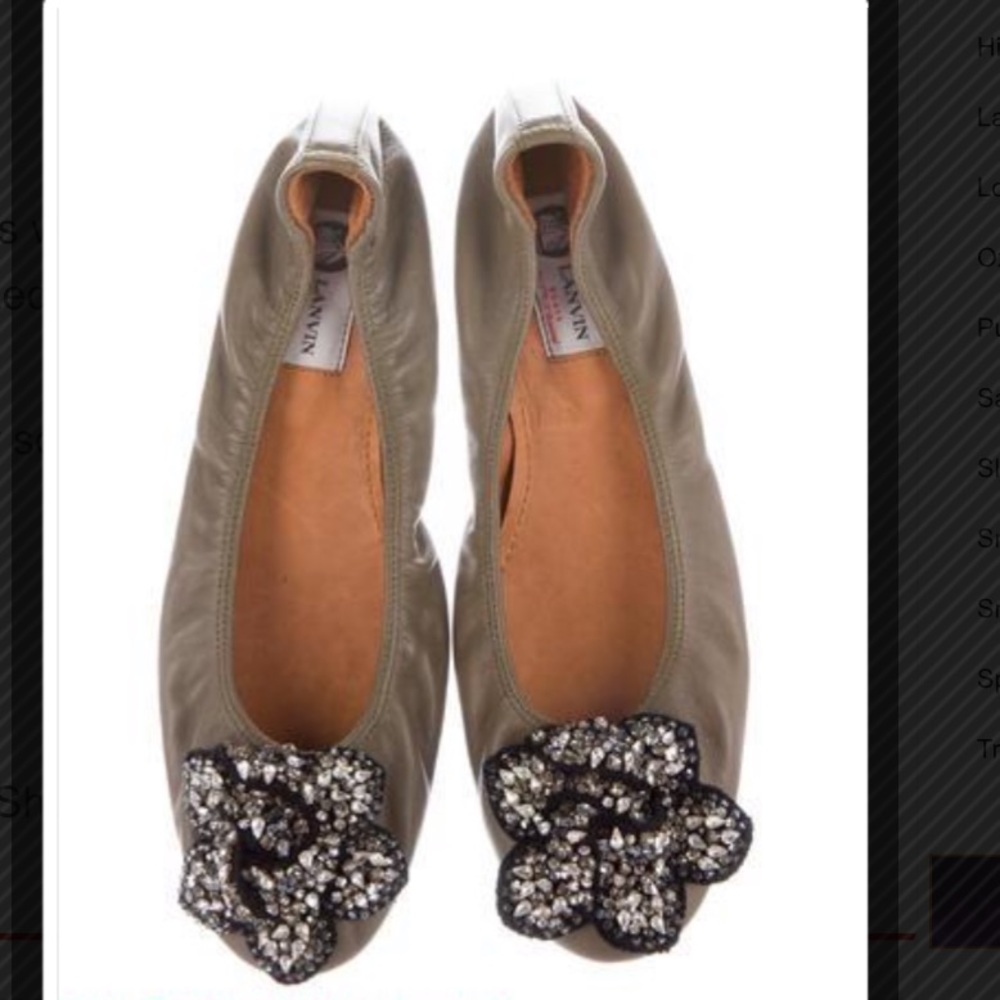 Luxury flats Lanvin Paris Deal.